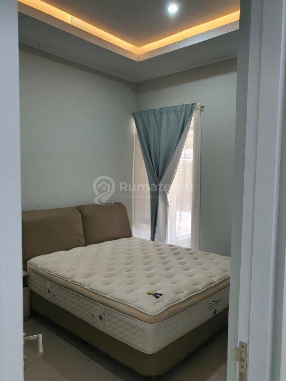 DIJUAL Rumah Semi Furnished 2 Lantai di Taman Kopo Indah 3 Springville