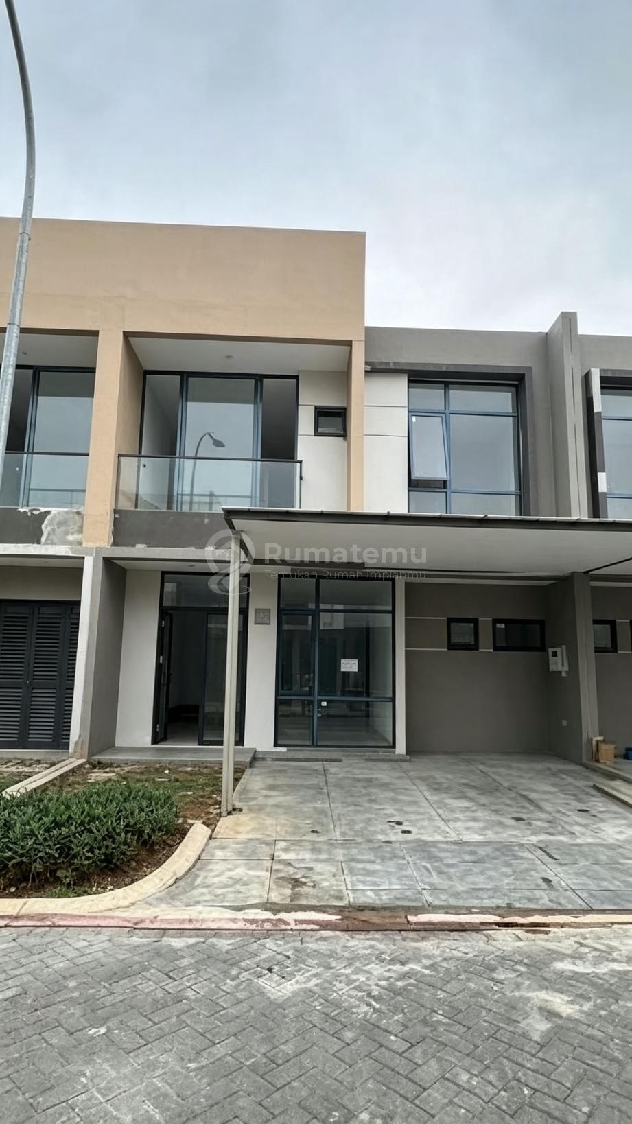 Dijual rumah cluster Pik 2 Cluster Villa Pasir Putih Muara Unfurnished