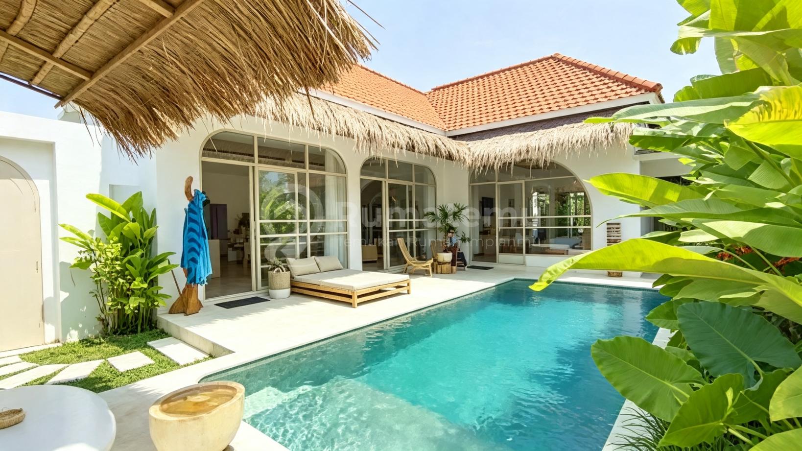 Rv-3325 Modern Tropical Leasehold Villa In Prime Berawa Location - Walk To Beach & Top Schools
