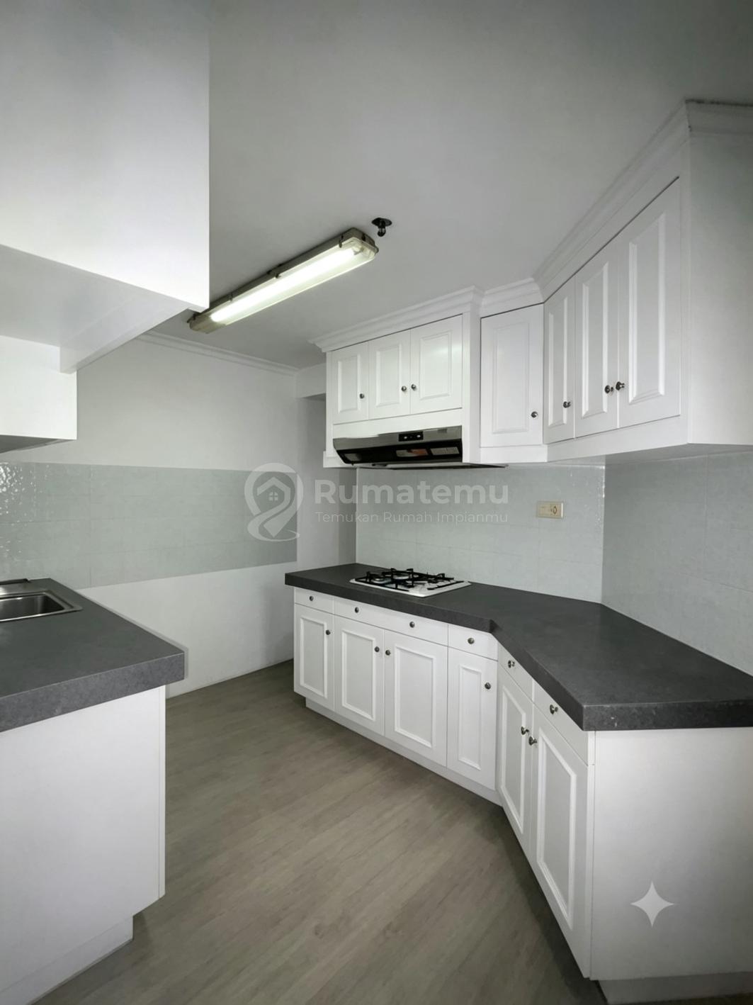Apartemen Puri Casablanca 3 Bedroom Newly Renovated