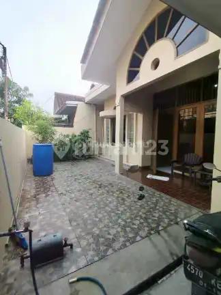 Dijual Rumah Cakep Siap Huni di Villa Melati Mas