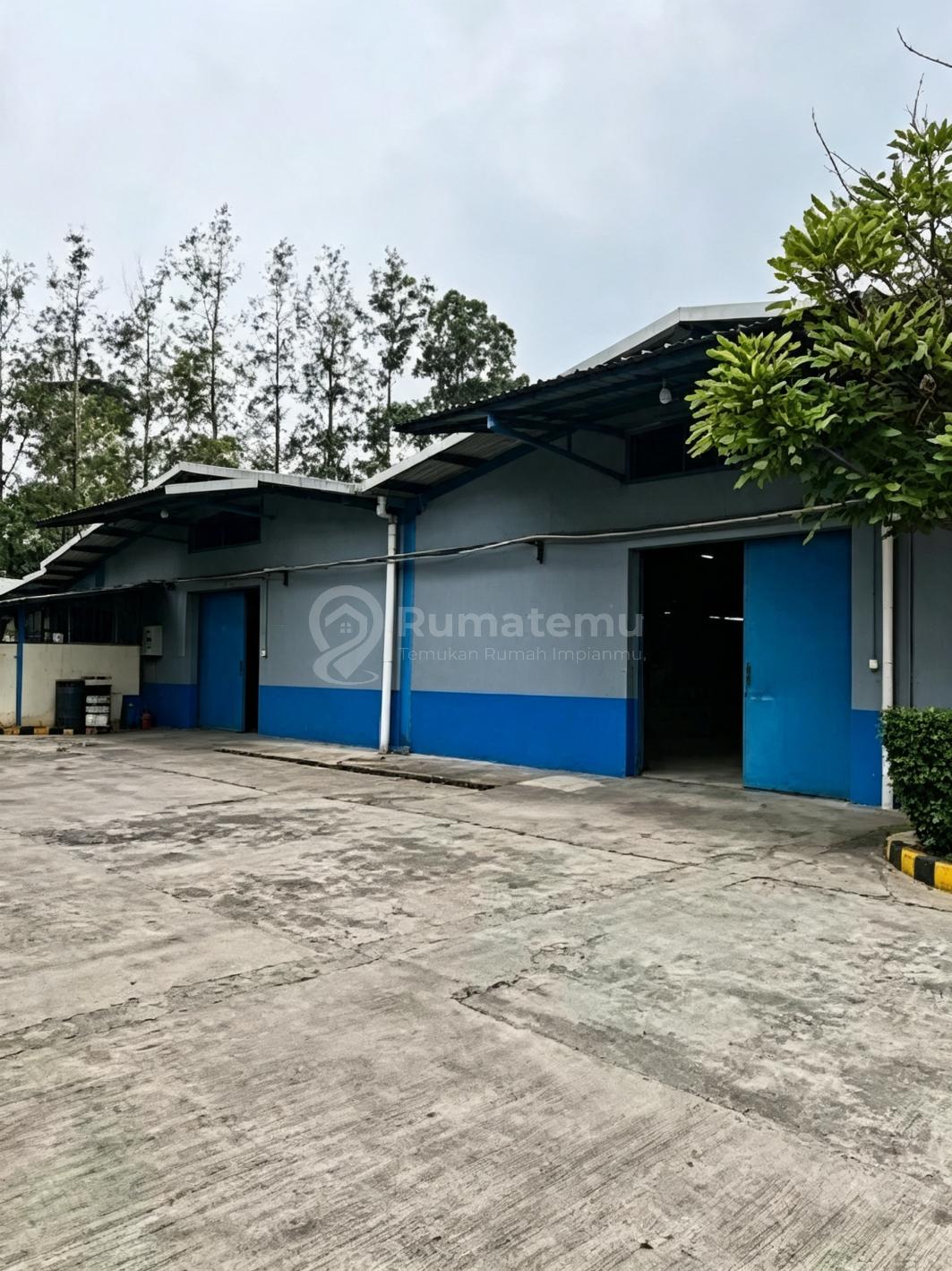 Gudang 850 M² di Jalan Raya Karawaci Tangerang Kota