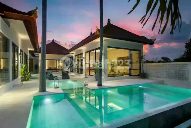 Beautyfull And Modern 4 B R Villa For Rent In Pererenan Bali