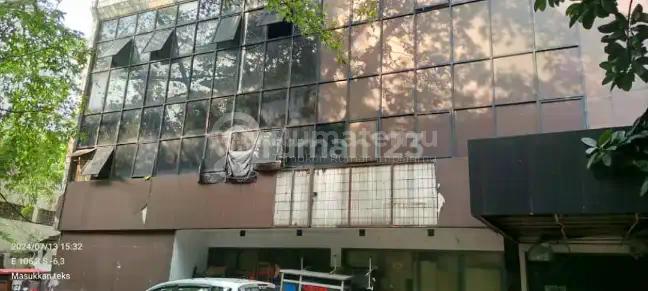 Dijual Cepat Ex Cafe Upnormal di Kemang Jakarta Selatan
