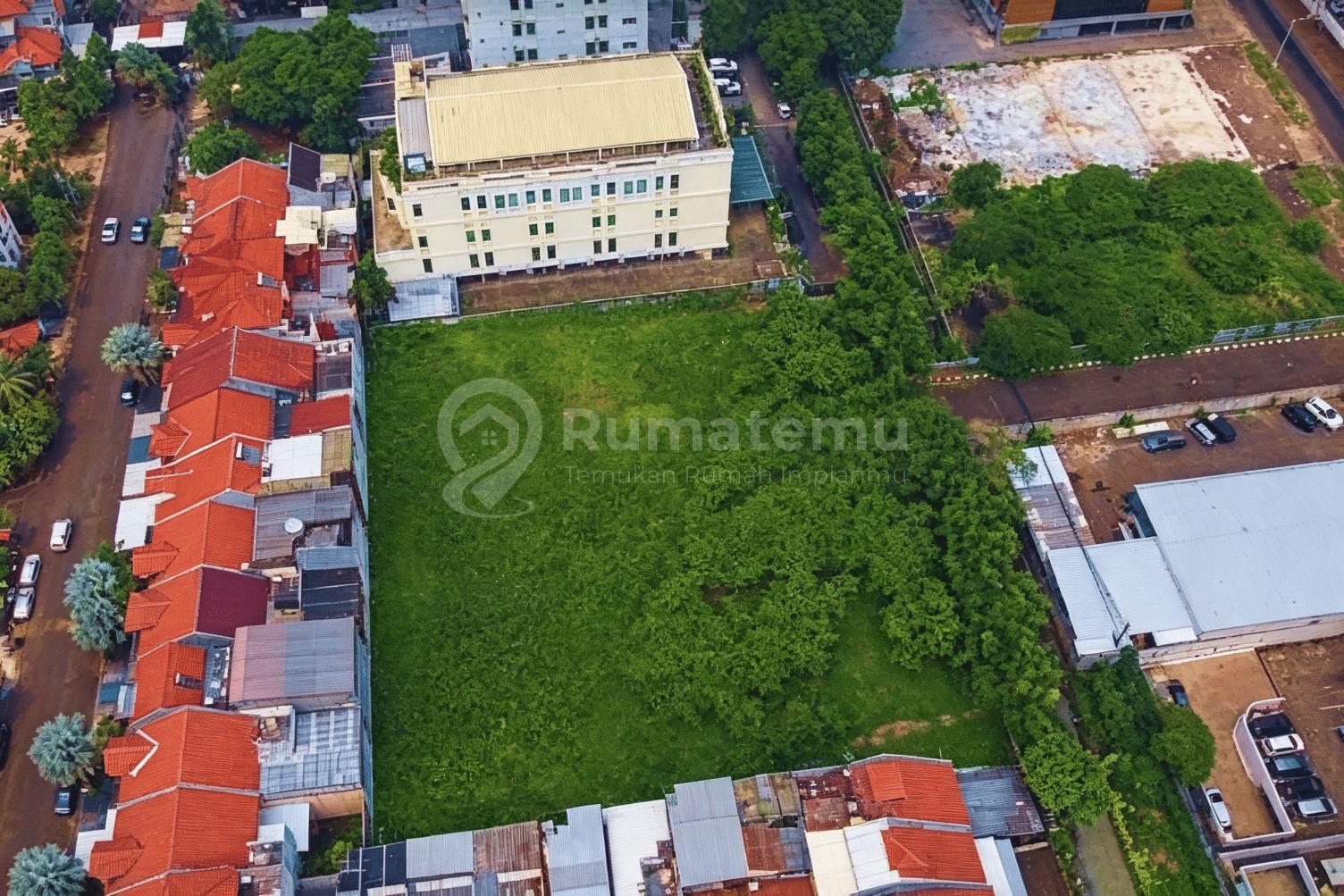 DIJUAL TANAH DEKAT PERMUKIMAN DI KELAPA GADING JAKARTA UTARA