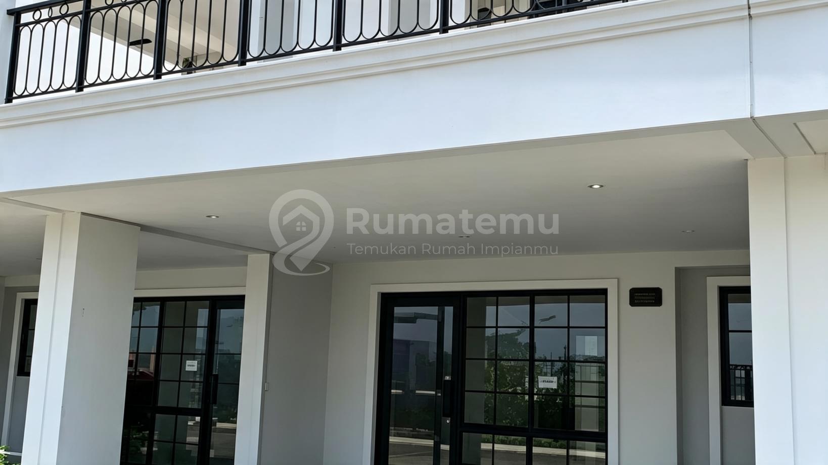 Rumah Bukit Nirmala di Pik 2