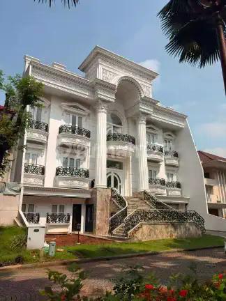 Dijual Rumah Super Mewah Super Cakep 3Lantai di Gading Serpong