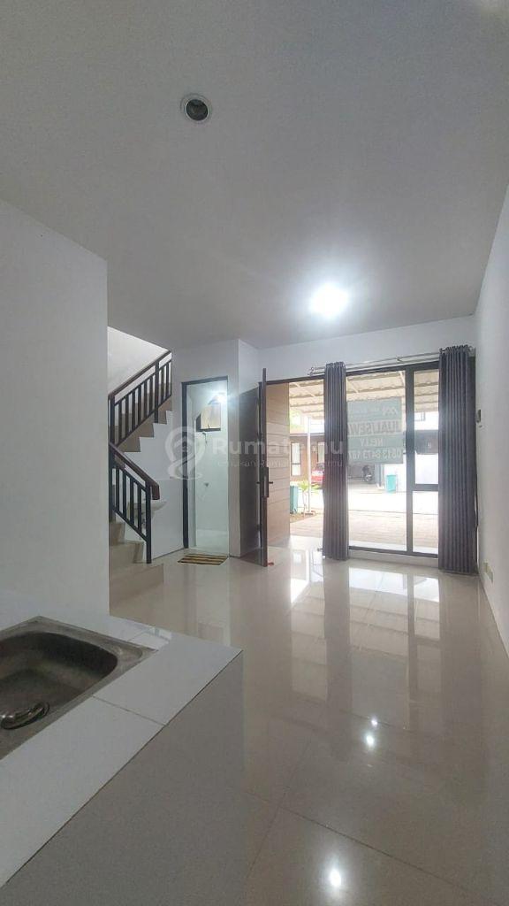 Dijual rumah di Citra Garden Puri (Cluster Casco), Jakarta Barat