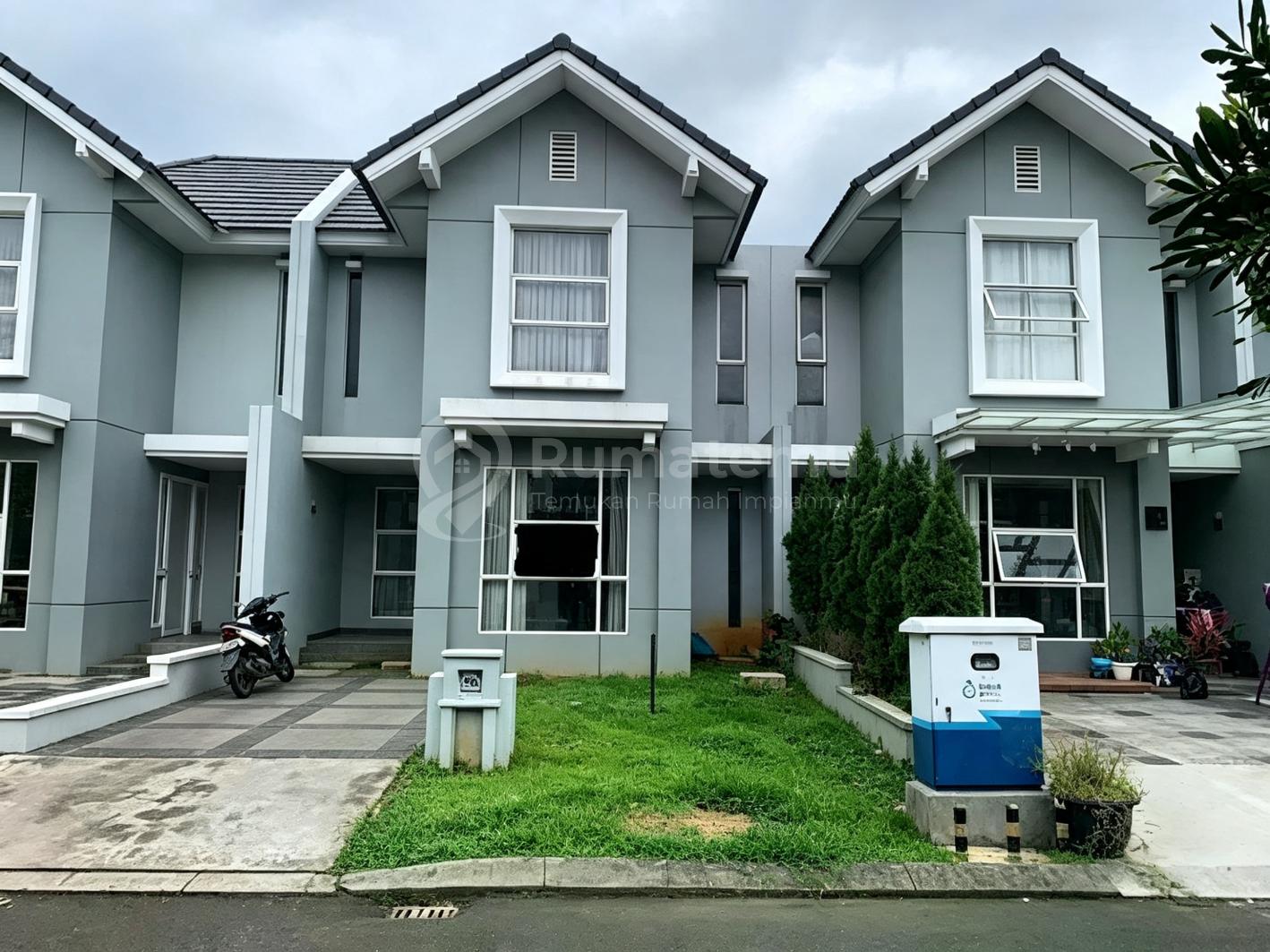 Rumah 2 Lantai Suvarna Sutera Bahana Siap Tinggal