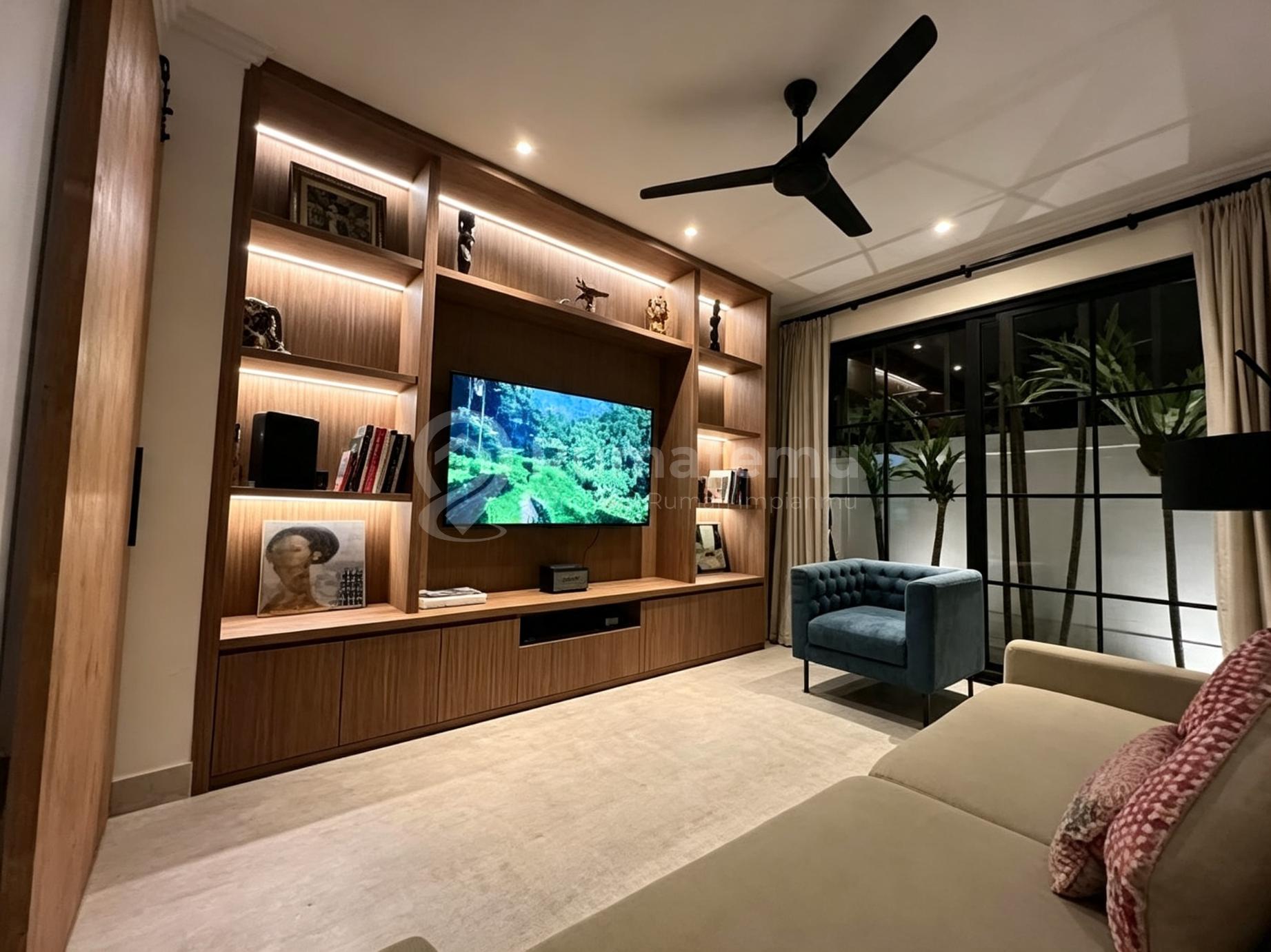 RV-3320 Modern 3-Bedroom Townhouse with Private Jacuzzi Pool in Prime Seminyak Area