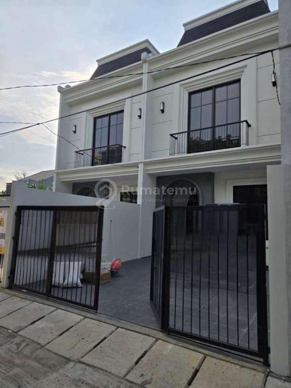 Dijual Rumah di Jl. Penyelesaian Tomang, Meruya Utara, Kec. Kembangan, Jakarta Barat