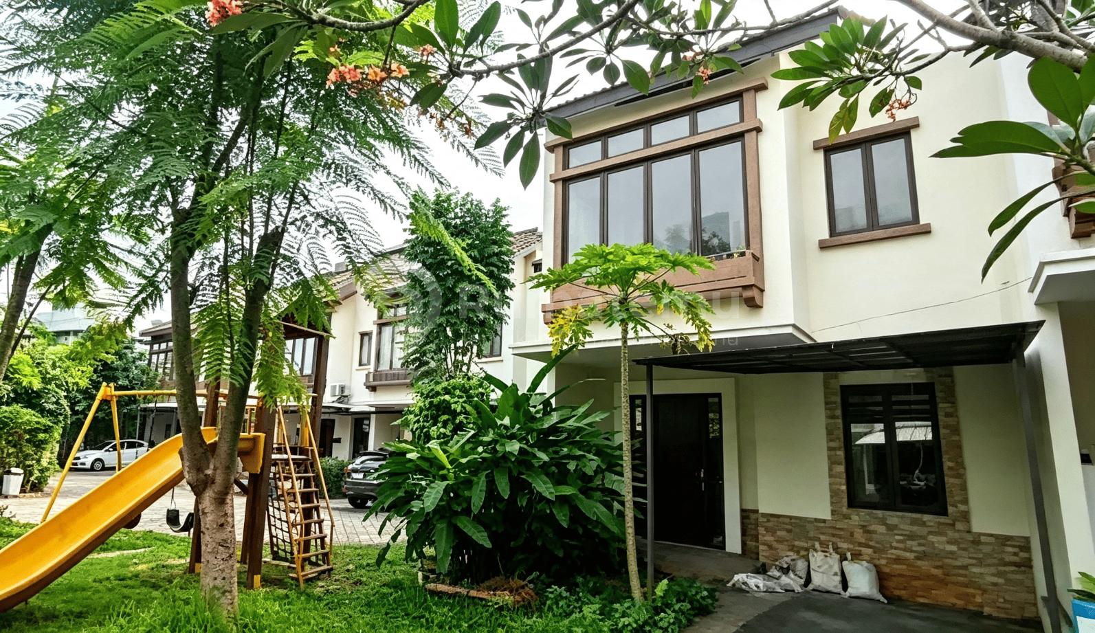 Jual ROSELLE GARDEN TOWNHOUSE, JALAN BUNGA SEPATU NO.32, CIRENDE, KECAMATAN CIPUTAT TIMUR, TANGERANG SELATAN, BANTEN