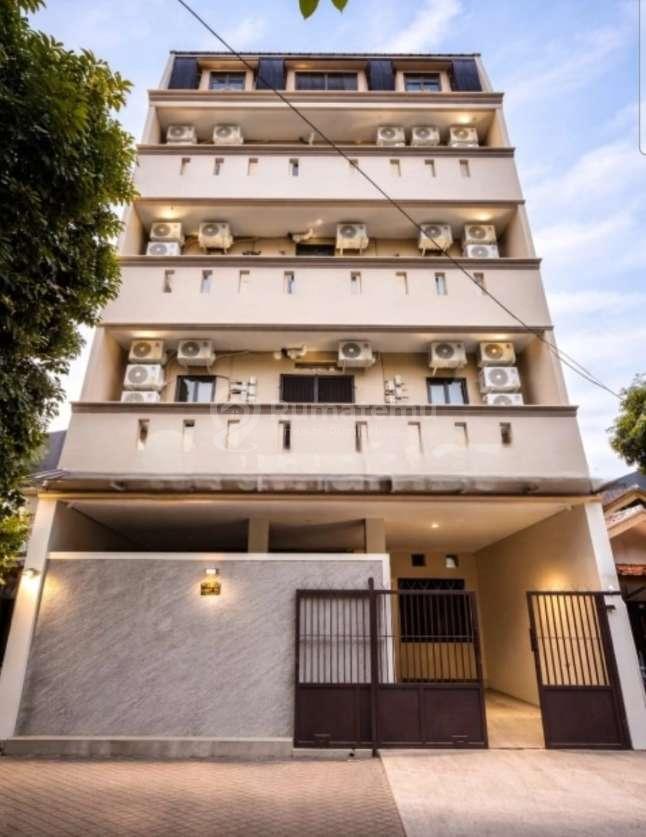 Rumah Kost Tanjung Duren Dekat Mall CP