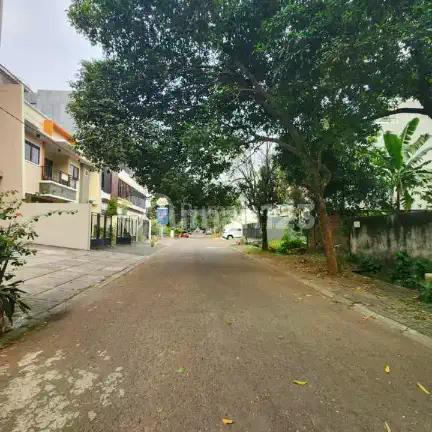 Tanah Siap Bangun Lokasi Strategis Bentuk Kotak