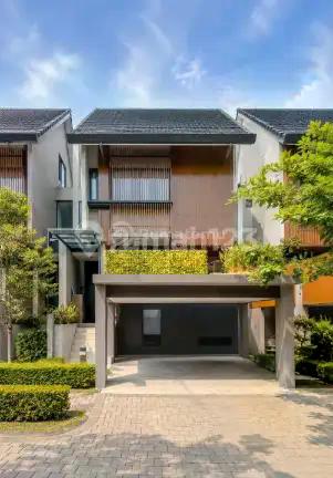 Rumah Bagus Cluster Premium Strategis Siap Nego