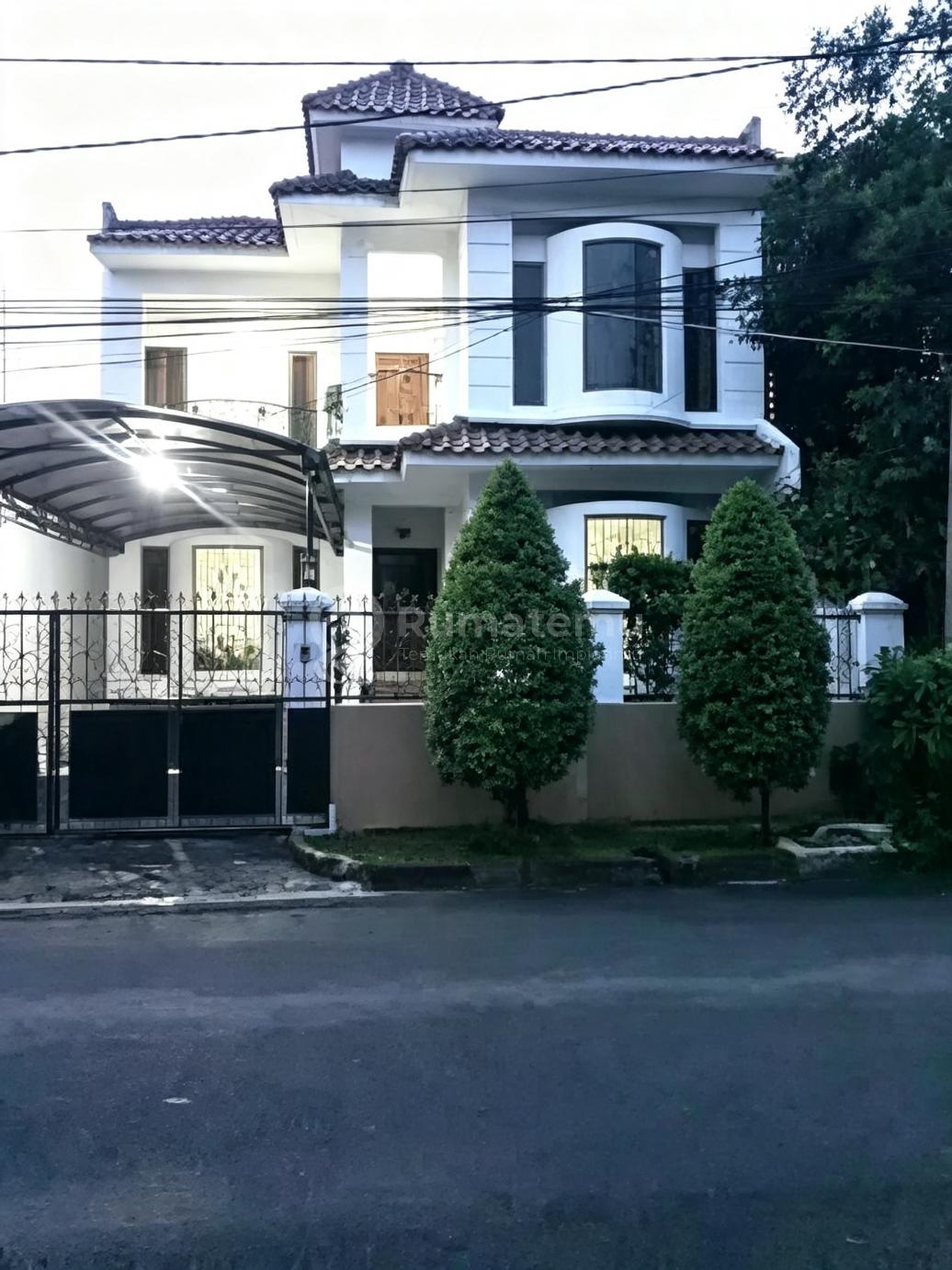 Dijual Rumah Mewah di Pondok Indah