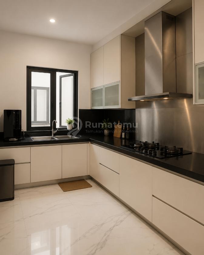 DIJUAL CEPAT RUMAH MINIMALIS MEWAH-LAYAR PERMAI PIK 1, JAKARTA UTARA!