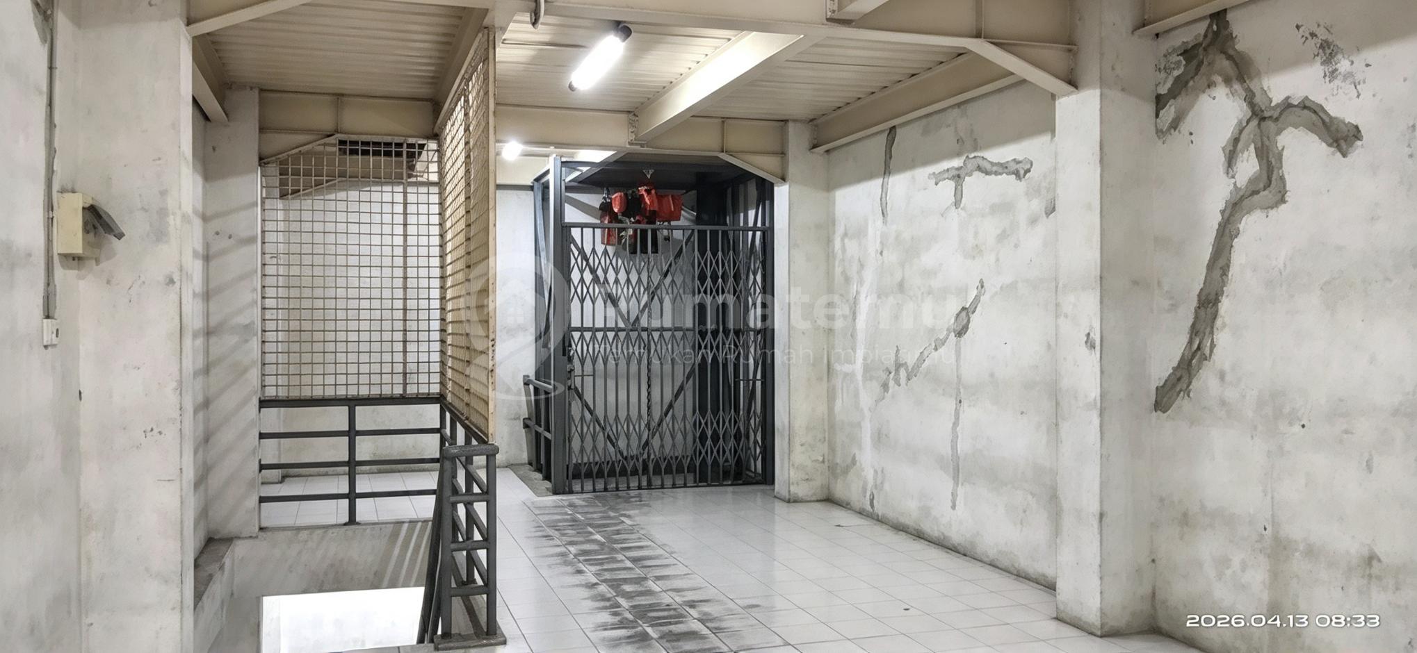 Dijual Gudang Jelambar Ada Lift Barang Siap Huni