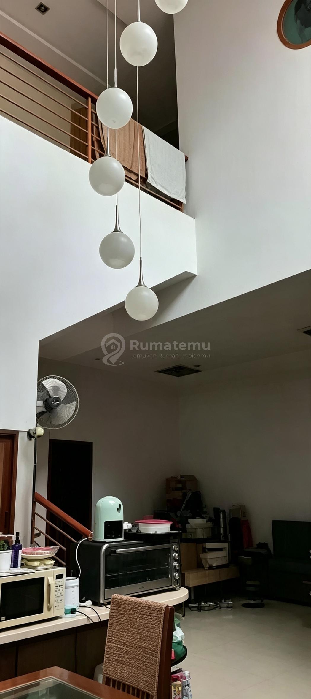 Rumah Murah Terawat di Metro Permata 1 Tangerang