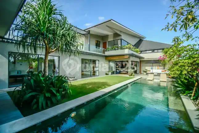 Ready For 23 Years Leasehold 4 B R Villa In Canggu Bali
