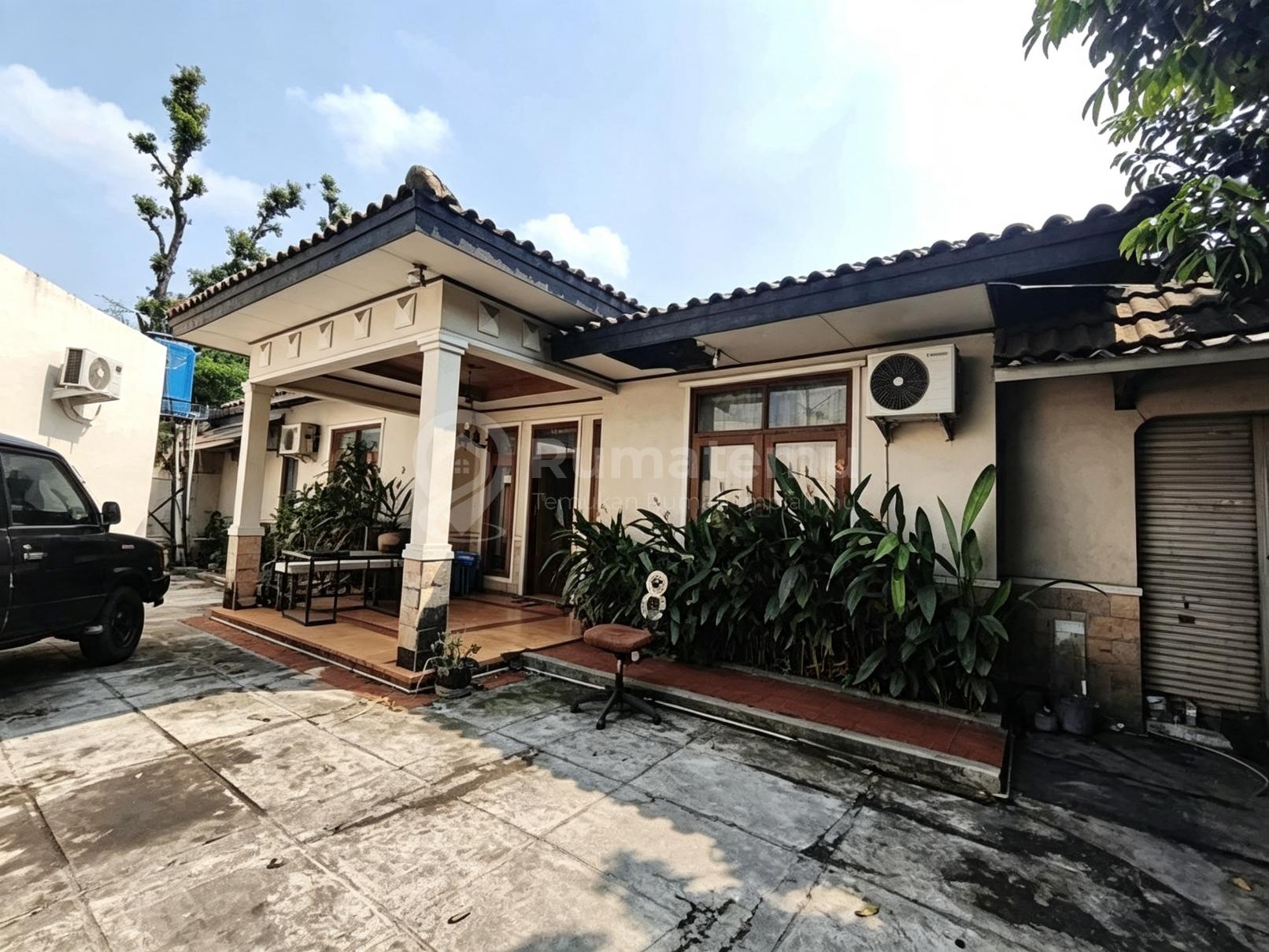 Rumah Di Pinggir Jalan Hitung Tanah Cocok Untuk Gudang Atau Ruko Di Pondok Ranji