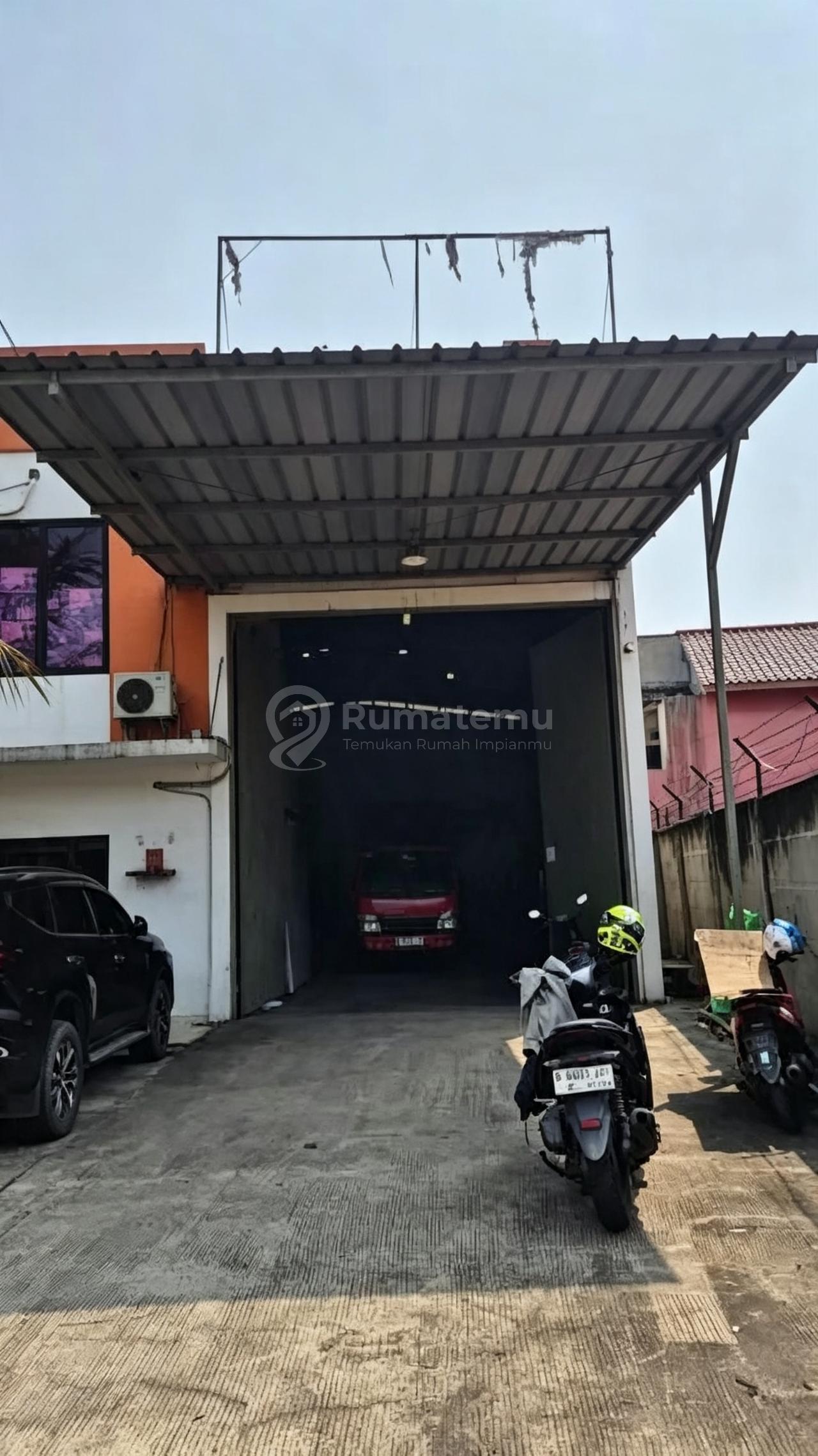 Disewakan Gudang Daerah Jurumudi Siap Pakai, bisa diakses container 40ft