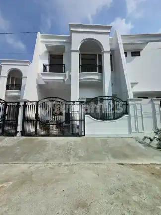Rumah Baru Dalam Komplek Design Classic