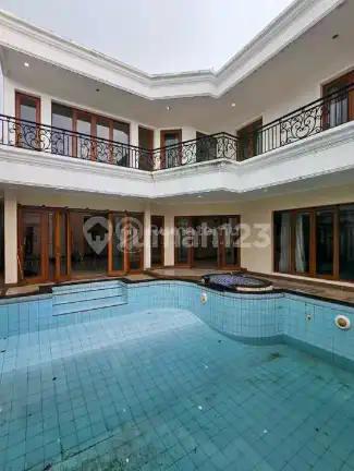 Rumah Di Duta Permai Pondok Indah Jakarta Selatan Ada.kolam Renang. Luas Tanah 500m2 Bangunan 800m2 Harga Rp. 25miliar