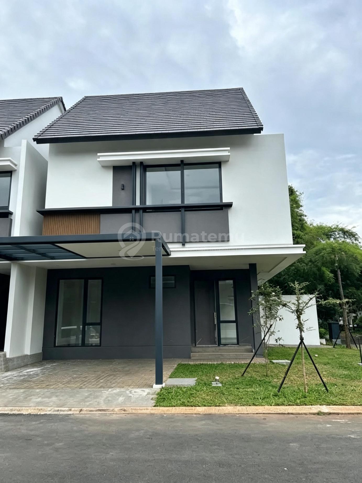 Dijual Rumah 2 Lantai Nykka @ Sutera Narada Harga Special - Last Unit Hook Lokasi Strategis