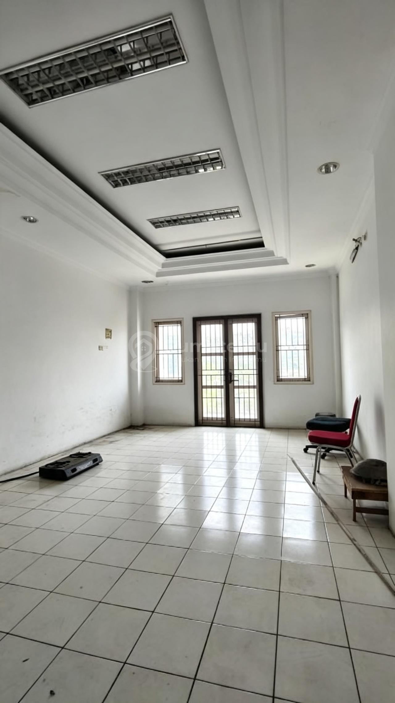 Dijual Ruko 4 Lantai Dekat Arion dan Terminal di Rawamangun S9805 sangat cocok untuk tempat usaha