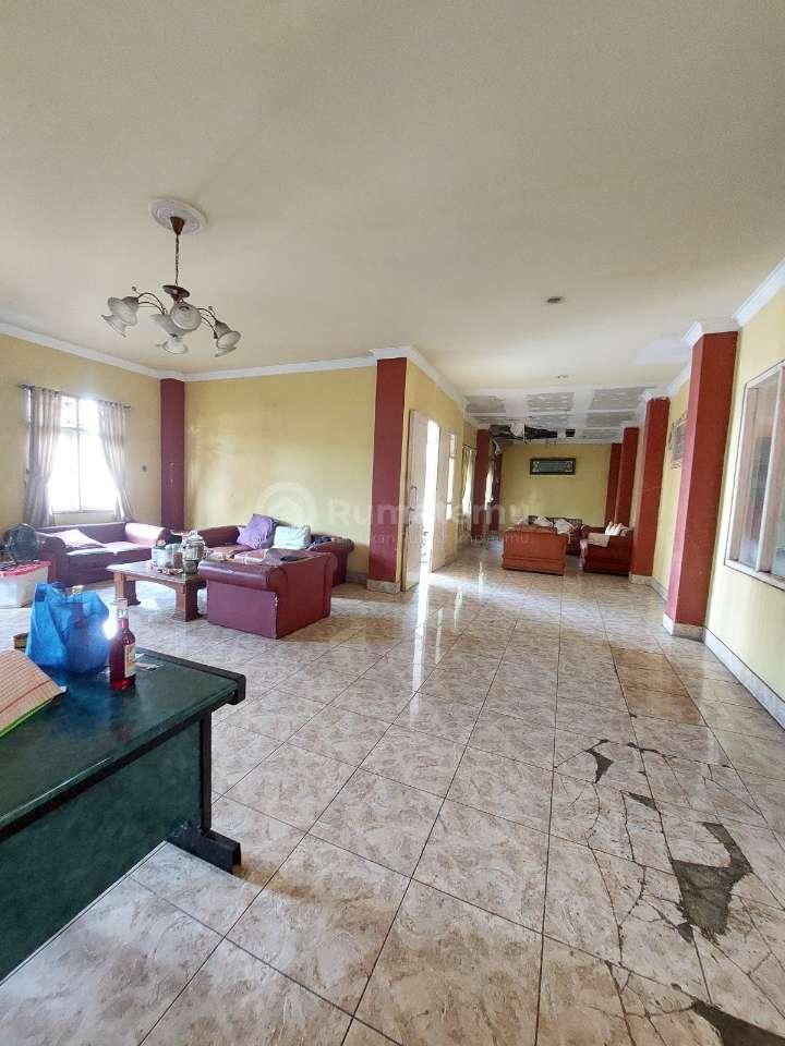 Dijual cepat rumah 2 lantai di Pesanggrahan, Jakarta Selatan