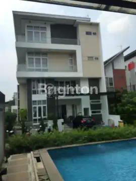 dijual RUMAH PINE WOOD RESIDENCE,7 KT 217M2,KRAMAT JATI,JAKARTA TIMUR