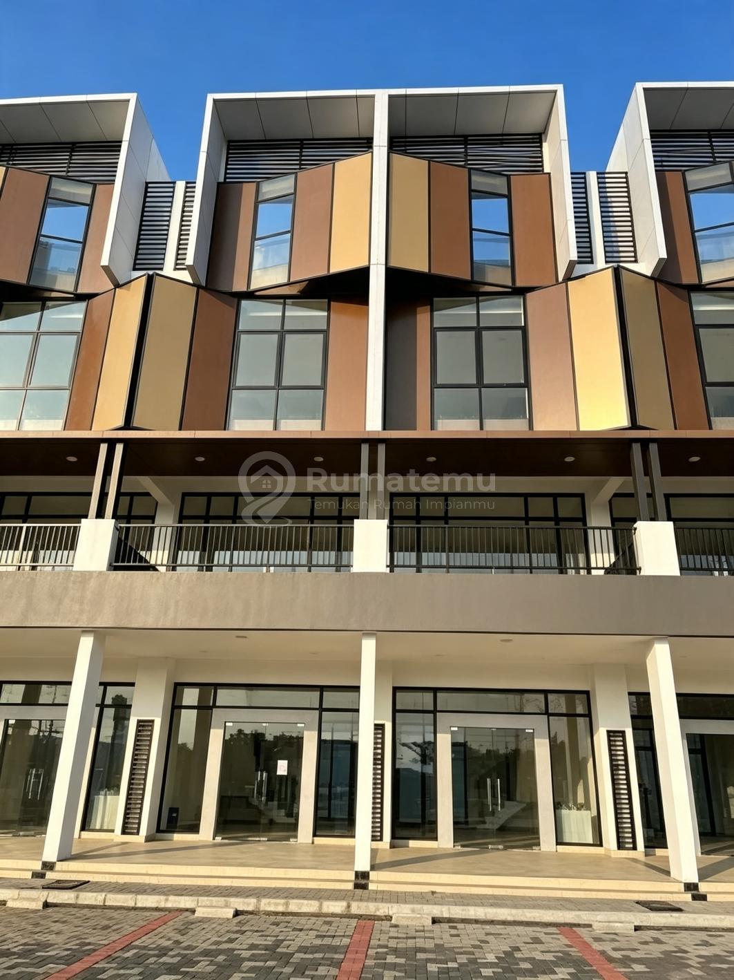 Sewa Ruko Baru Crown Summarecon Gading