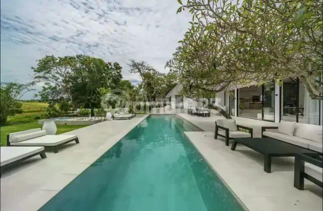 Ready For Rent 5 B R Luxury Villa In Umalas Bali