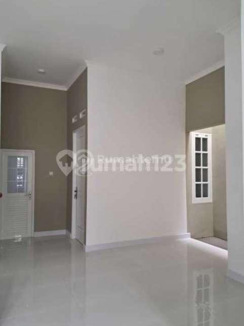 Dijual Rumah Baru Renov di Griyaloka, BSD