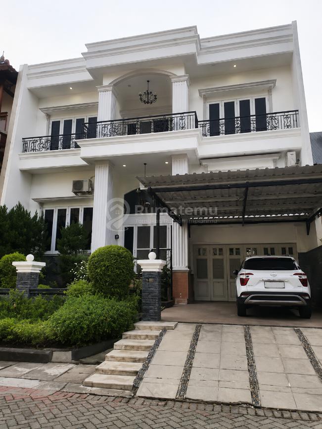 DIJUAL RUMAH DI CLUSTER EBONY BGM PIK JAKARTA UTARA!