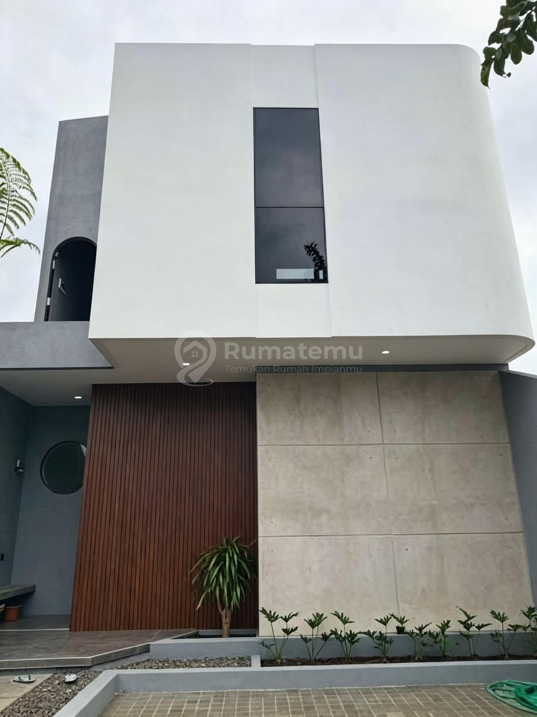Jual Rumah Baru di Gumuruh Dekat Gatot Subroto, Kiaracondong Bandung