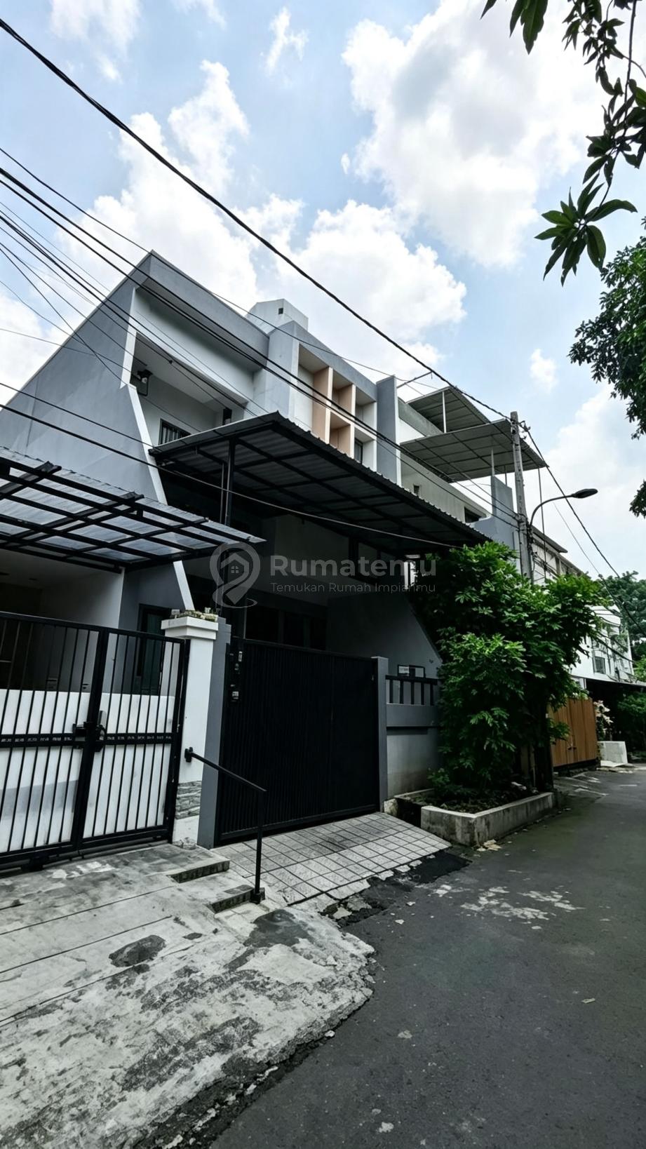 Dijual Murah Rumah Dijalan Gading Mas Timur Kelapa Gading, Jakarta Utara