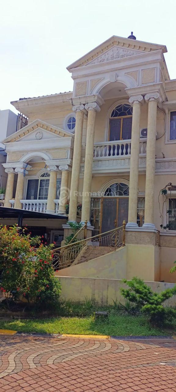 Rumah 2½ lt di Meditrania Boulevard Kuda Laut Cluster Rome PIK, Jakarta Utara