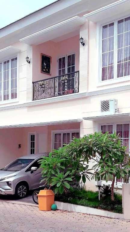 Jual Rumah Komplek di The Villas Cinere, Gandul, Depok, Jawa Barat