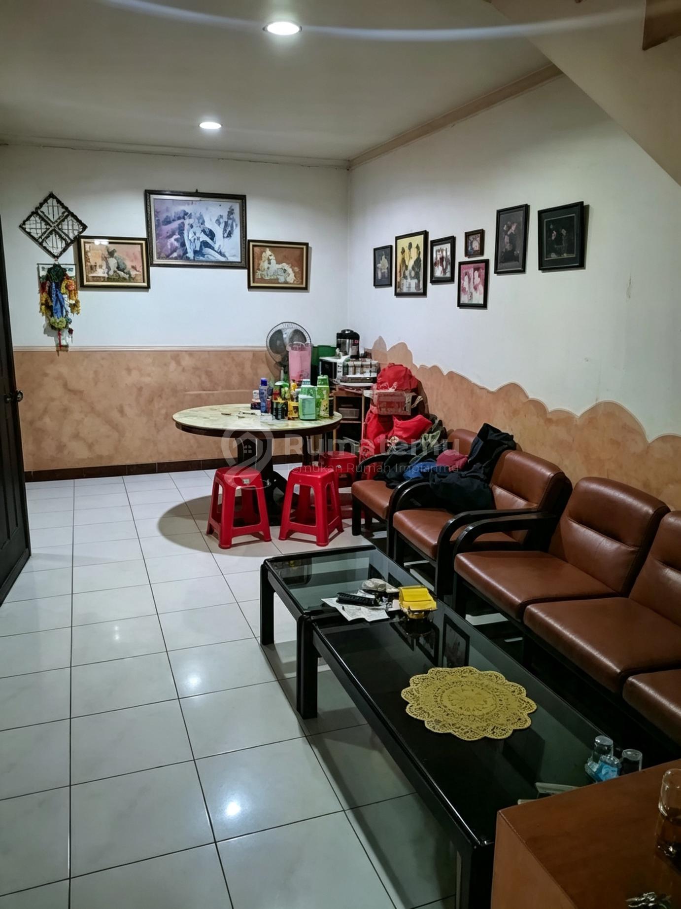 Dijual Rumah Citra Grden 1 Hadap Taman