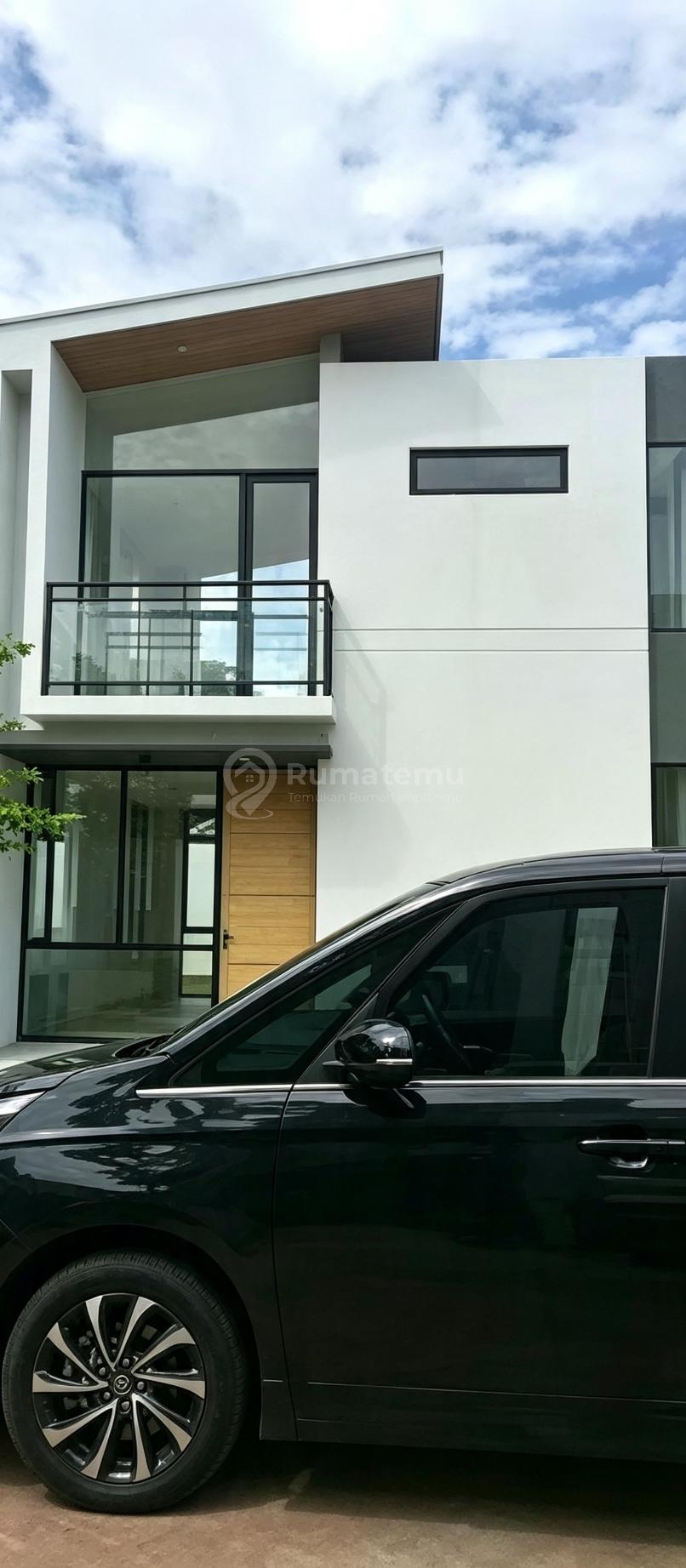 DIJUAL RUMAH CLUSTER CENDANA ARBORY,3 KT 228 M2,LIPPO VILLAGE UTARA,TANGERANG