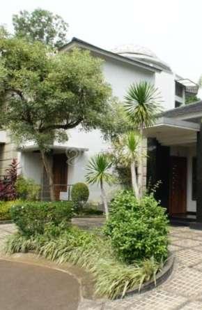DIJUAL RUMAH LUX  Lokasi : Di salah satu Cluster ter-elit di Bintaro Jaya