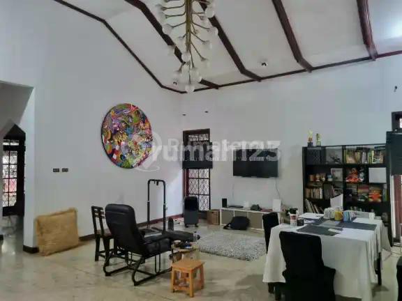 Dijual Rumah Lama di Lebak Bulus Raya Cocok untuk Usaha