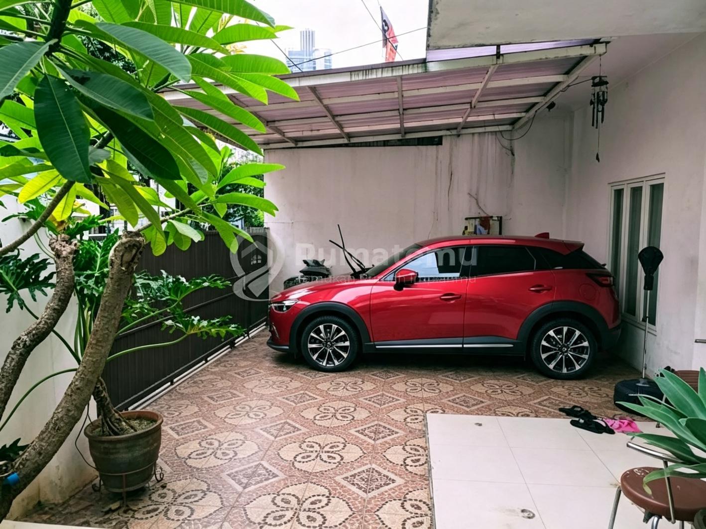 Dijual rumah Lingkungan Sangat Bagus B U Bintaro, Pesanggrahan, Jakarta Selatan