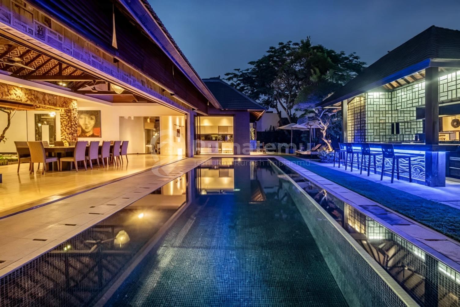 Rv-3057 Luxury Villa For Sale In Seminyak