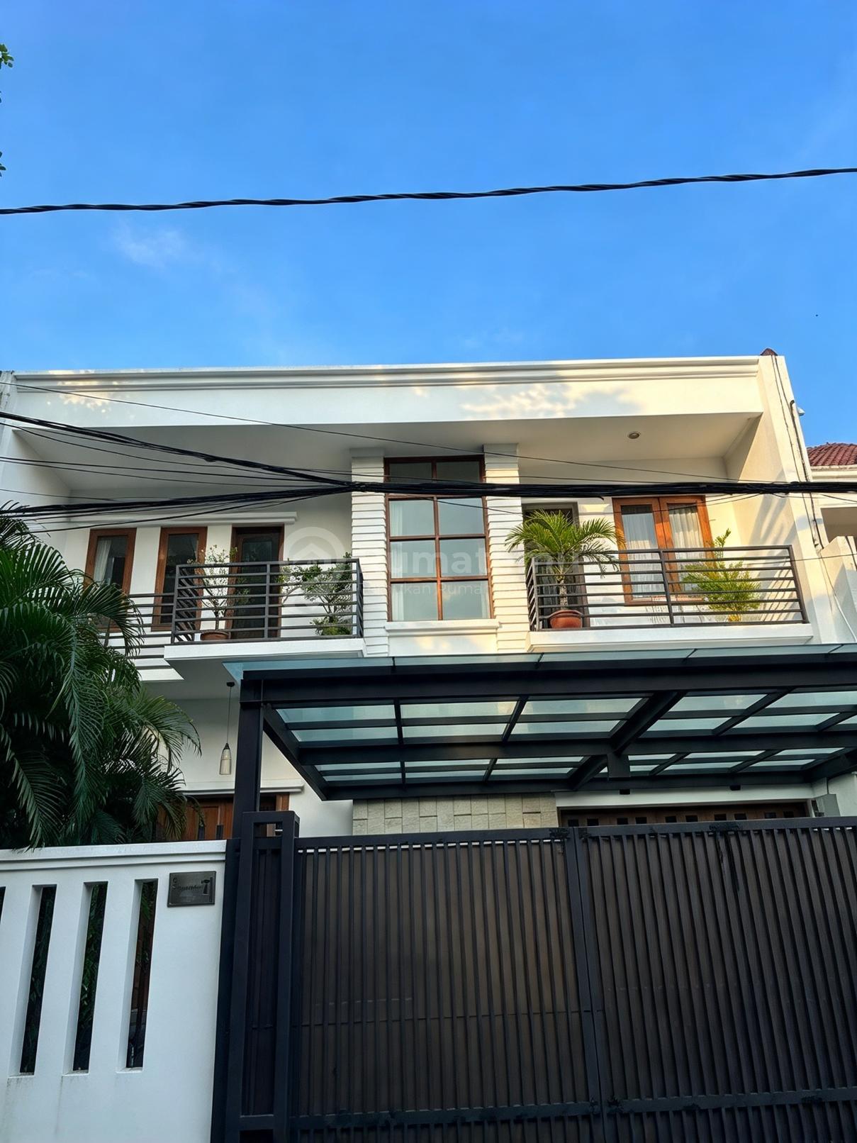 Dijual Rumah Mewah Pondok Indah, Full Furnished, SHM, Siap Huni!