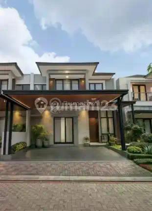 Rumah Modern Minimalis Bagus dan Mewah di Kota Wisata
