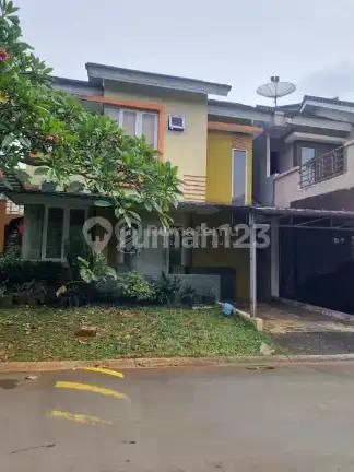 Rumah 2 lantai siap huni bisa KPR semua bank Neo Catalonia BSD