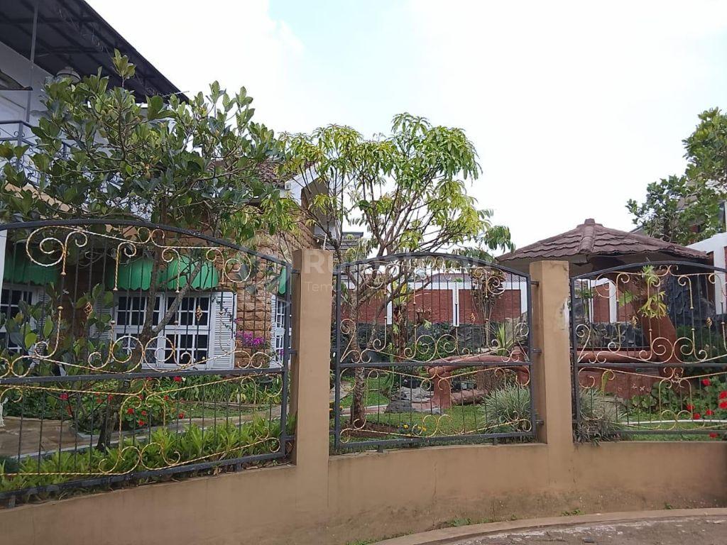 Rumah Villa Siap Huni Dekat Pasar & Tempat Kuliner di Grand Apel Cipanas, Cianjur Jawa Barat